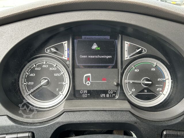 Standard tractor DAF XF 450 FT Space Cab / 2 Tanks / APK TUV 10-26