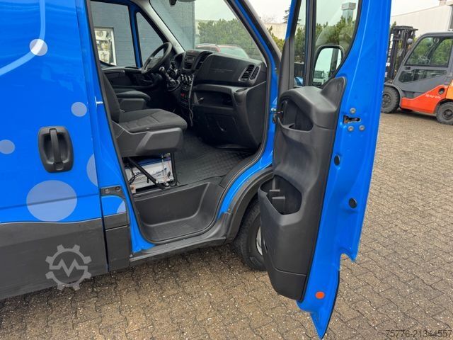 Kastenwagen hoch IVECO Daily Kasten 50 C 170 Werkstattwagen SORTIMO