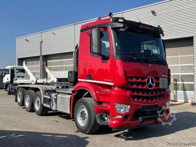 Abrollkipper MERCEDES-BENZ Arocs 3242 8x2/4 BL Abrollkipper Meiller 30 to