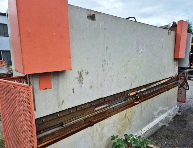 Abkantpresse Beyeler Euro III 225 x 4100