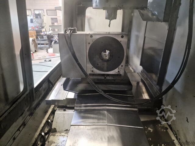 Vertikalbearbeitungszentrum mit Vierte Achse Haas VF-4SS HE