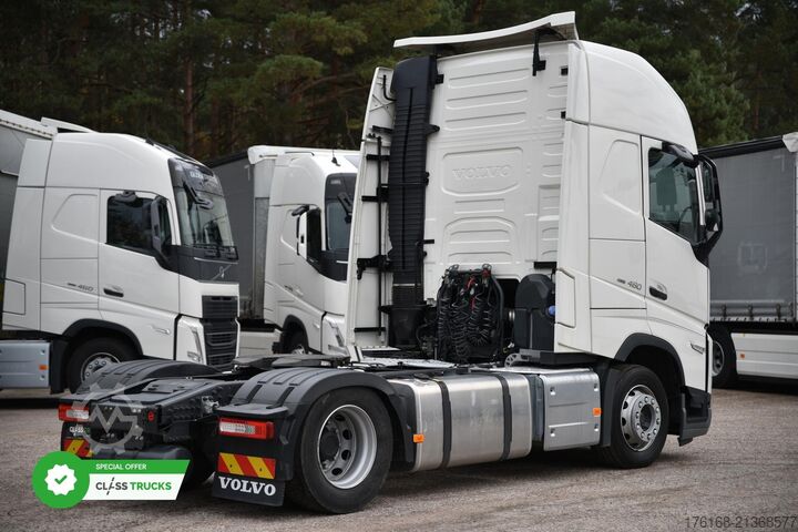 Standard tractor unit VOLVO FH 460 Globetrotter XL Varios i-Save