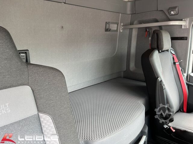 LKW mit Kofferaufbau RENAULT T380 *Koffer 7,25m*LBW-Bär 2t*Klima*2x verfügbar