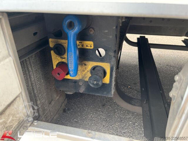 Kühlauflieger SCHMITZ CARGOBULL SKO 24/L*Doppelstock*Blumenbreite*Liftachse*