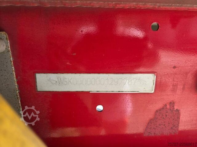 Kipper Auflieger SCHMITZ CARGOBULL ca. 26 cbm Hlabrund Hinterkipper, Lift