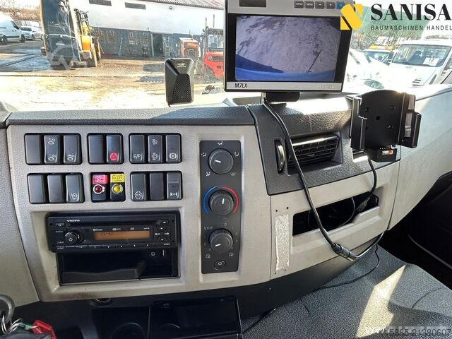 Refrigerated truck Volvo FE280/Carrier Supra 1250 MT / 3 Kammern