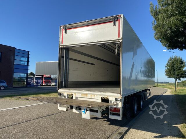 Kühl-/Tiefkühltransport Pacton TBZ 233 2-Axle Fridge / Carrier Vector 1800 / L...