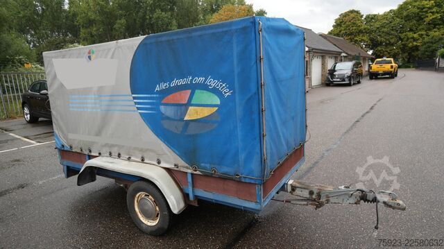 EQUIPE Taurpalin trailer broken axle! EQUIPE Taurpalin trailer broken axle!