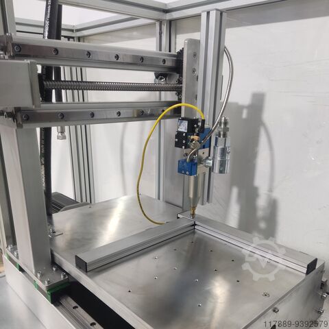 ZWEI-ACHSEN-SILIKONISIERUNGSTISCH  