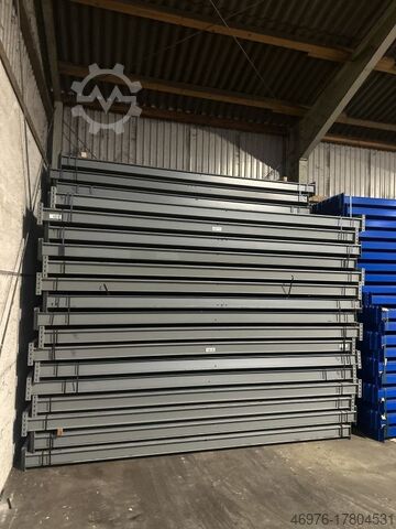 Lichte Weite: 4295mm/IPG145x65mm/2400kg Galler Omega Palettenregaltraverse Regaltraverse
