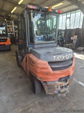5t Diesel Gabelstapler Toyota 40-8FD50N