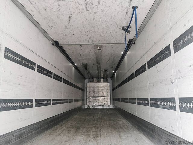 Kühl-/Tiefkühltransport SCHMITZ SKO 24 LBW TAILLIFT SCB