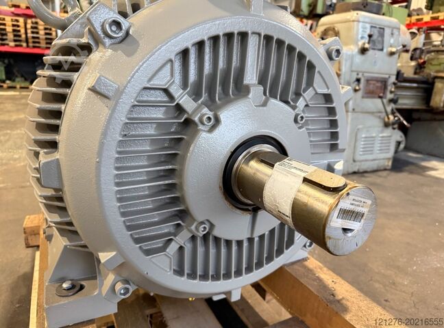 Elektromotor 132/152 KW Siemens 1CV2312B
