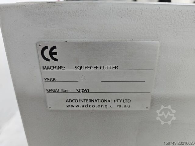 Siebdruckmaschine Máquina de serigrafia ADCO Squeegee Cutter SC061 (2009)