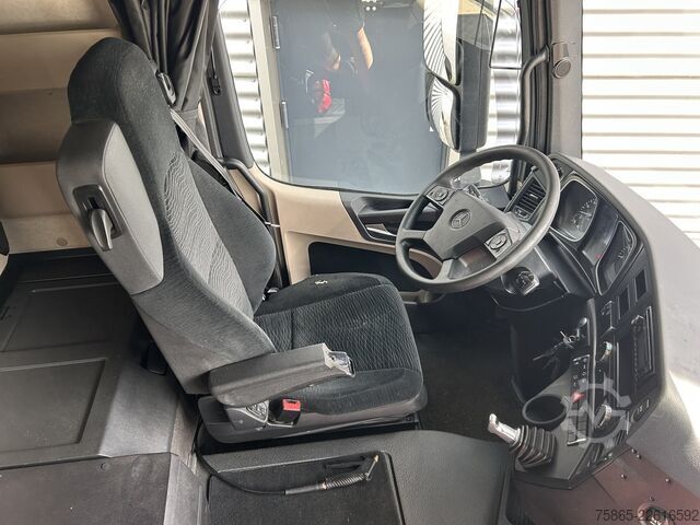 Standard-SZM Mercedes-Benz Actros 1842 LS Streamspace / 729 dkm / Tacho V2...