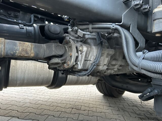 Standard-SZM Mercedes-Benz Actros 1845 Gigaspace / Tacho V2 / 393 dkm / Bl...