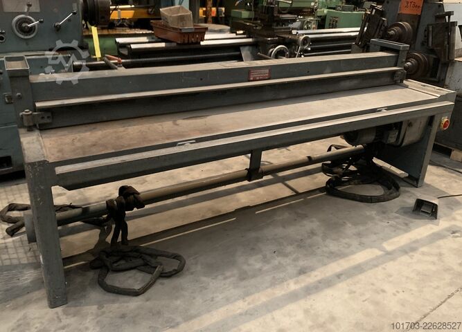 Metal Shear Schröder 2500 x 2 mm