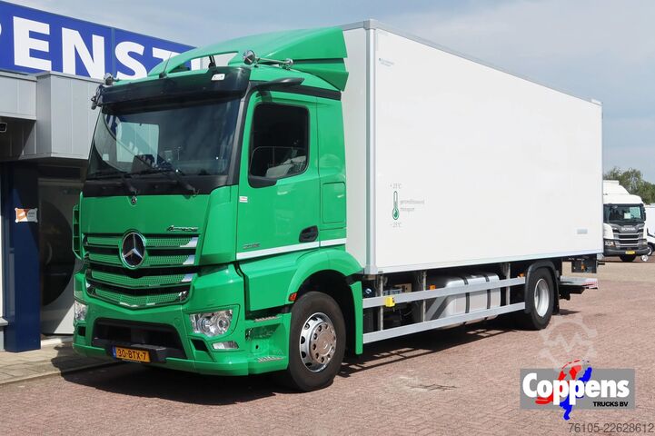 Kühl-/Tiefkühltransport Mercedes-Benz Actros 2136 L Koel/Vries + klep PHARMA Thermoki...
