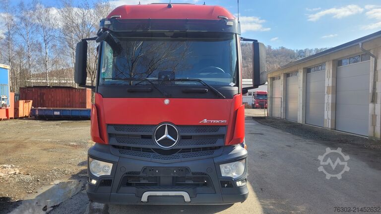 Standard truck tractor Mercedes-Benz 1843 LS Kipphydr