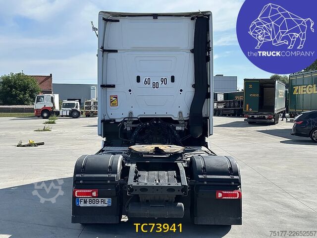 Standard-SZM Mercedes-Benz Actros 1853