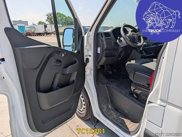 Suitcase Renault Master 2.2 DCI KOFFER MET LIFT