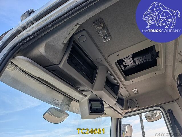 Refuse collection vehicle Renault Premium 320