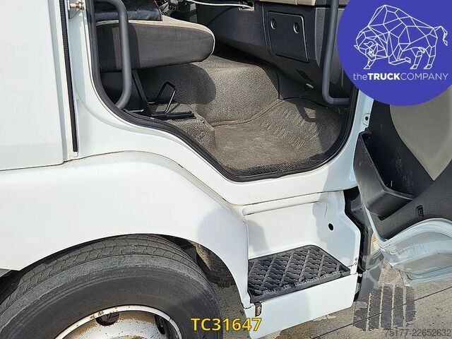 Refrigerated/frozen transport Renault Midlum 230