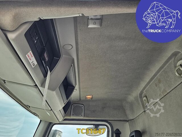 Refrigerated/frozen transport Renault Midlum 230