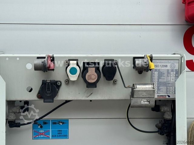 Open semitrailer with tarp SCHMITZ CARGOBULL SCS Mega Hubdach Edscha Lift Staplerhalterung