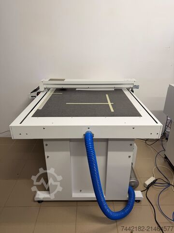 Secabo FC100 flatbed cutter with vacuum system Secabo FC100