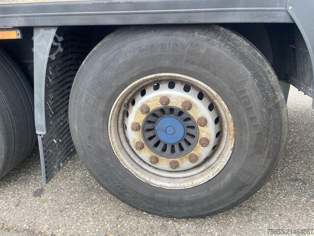 Curtain sided Krone N/A Tautliner / Coil / Discbrakes / SAF Axles /...