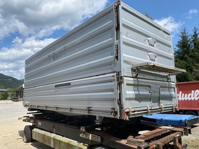 Three-way tipper truck Schwarzmüller 3-Seiten-Kippaufbau 3A-LKW