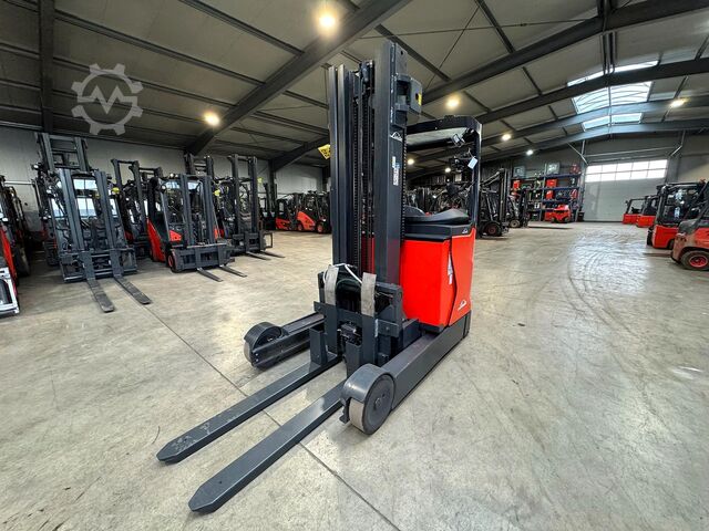 Reach truck Linde R 20 HD [ID: 240]