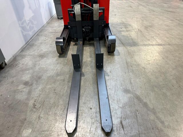 Reach truck Linde R 20 HD [ID: 240]