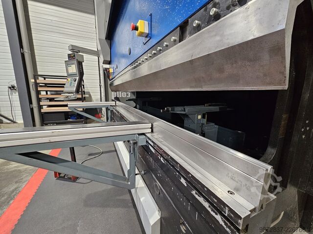 CNC press brake, 8 axes, 100T x 3060 mm Colly Bombled 100T/3