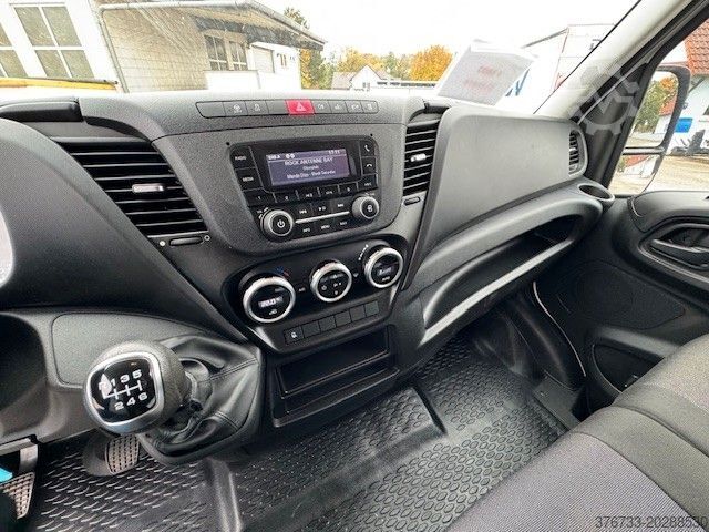 Transporter mit Koffer IVECO Daily 35C16 3.0 ¤6E Koffer LBW Klima