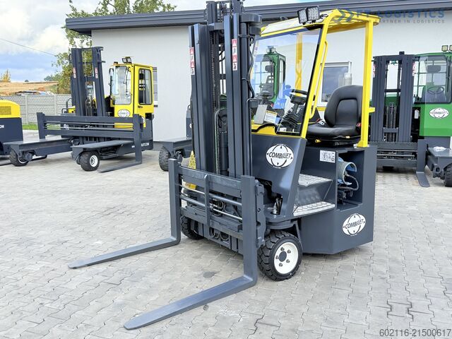 4-way forklift Combilift C3000CB GAS TRIPLEX 4900 POSITIONER TOP1