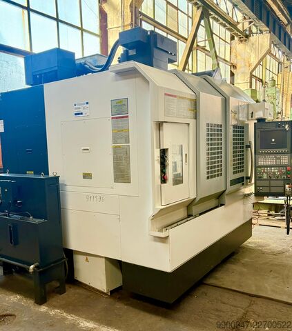 Vertikales Bearbeitungszentrum OKUMA GENOS Okuma GENOS 560R-V CNC OSP-P300M-R Serie 0712-