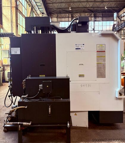 Vertikales Bearbeitungszentrum OKUMA GENOS Okuma GENOS 560R-V CNC OSP-P300M-R Serie 0712-