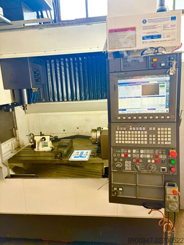 Vertikales Bearbeitungszentrum OKUMA GENOS Okuma GENOS 560R-V CNC OSP-P300M-R Serie 0712-