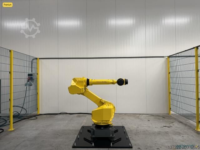 Refurbished Robot with 1 year warranty FANUC M-710iC/70