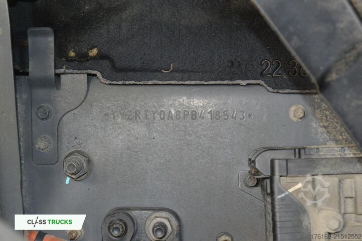 Standard tractor unit VOLVO FH 460 Globetrotter XL i-Save