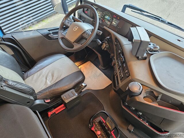 Volumen-SZM Volvo FH 420 6x2*4 / STEERING AXLE / HYDRAULIC