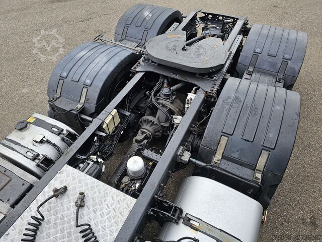 Volumen-SZM Volvo FH 420 6x2*4 / STEERING AXLE / HYDRAULIC