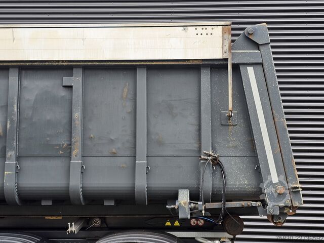 - CONTAINER / KABEL - HAAK OPNAME - CONTAINER / KABEL - HAAK OPNAME
