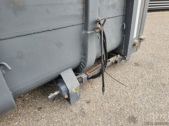- CONTAINER / KABEL - HAAK OPNAME - CONTAINER / KABEL - HAAK OPNAME