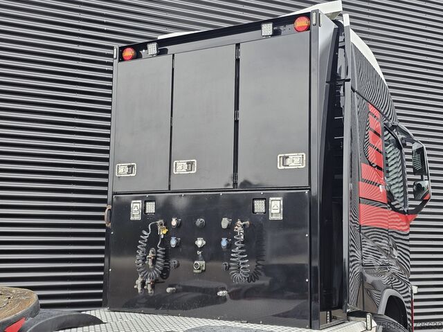 Volvo FH16.750 8x4 / 260T / RETARDER / FULL AIR Volvo FH16.750 8x4 / 260T / RETARDER / FULL AIR