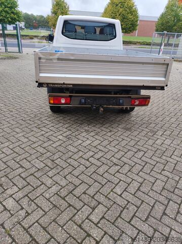 Platform truck Volkswagen T5 Pritsche Doppelkabine, 6-Sitzer