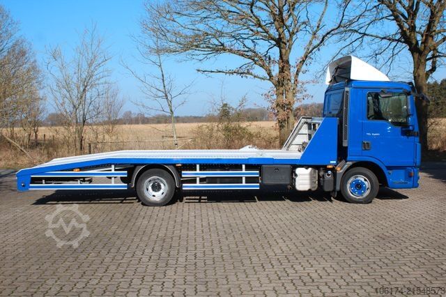Abschleppwagen MAN TGL 8.180 BL Abschleppwagen Autotransporter Top