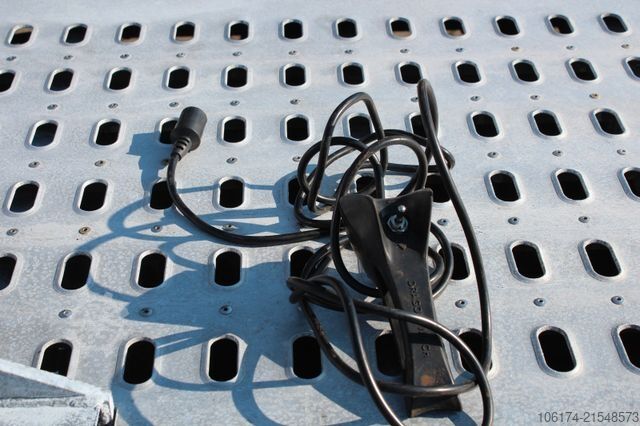 Abschleppwagen MAN TGL 8.180 BL Abschleppwagen Autotransporter Top